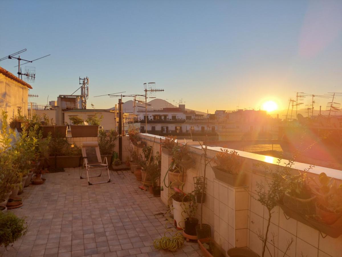 The Heart Of Naples - Neapolitana Apartment Ngoại thất bức ảnh