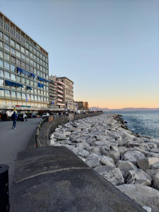 The Heart Of Naples - Neapolitana Apartment Ngoại thất bức ảnh